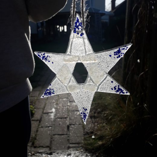 3 x Fused Glass Stars - Image 11